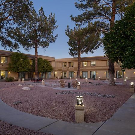 Wyndham Tucson Airport Hotel & Conference Center Экстерьер фото